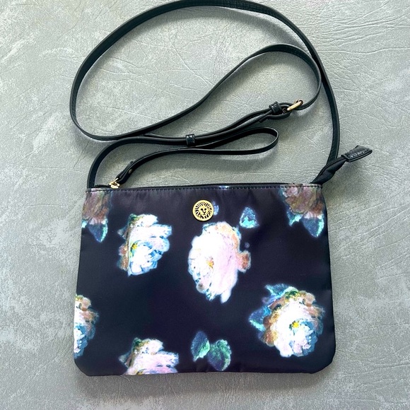 Ann Klein Floral Crossbody Purse - Picture 1 of 6